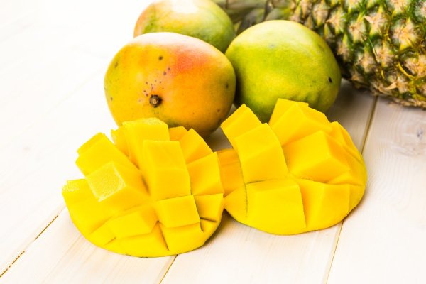 mango-pineapple_1_